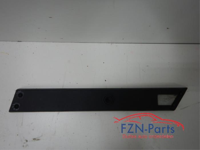Chassisbalk voor Audi A8 (22738710)