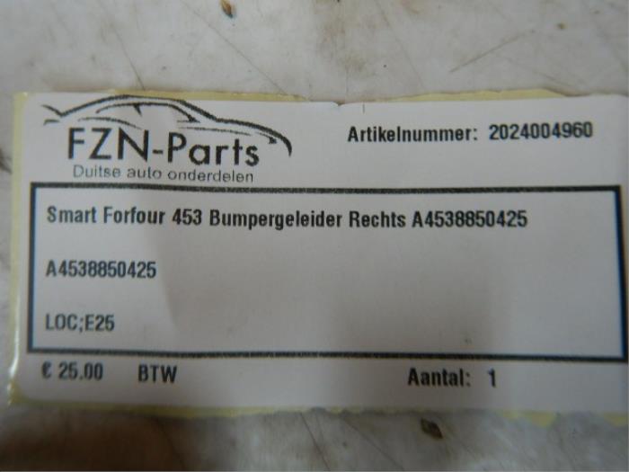 Smart Forfour 453 Bumpergeleider Rechts
