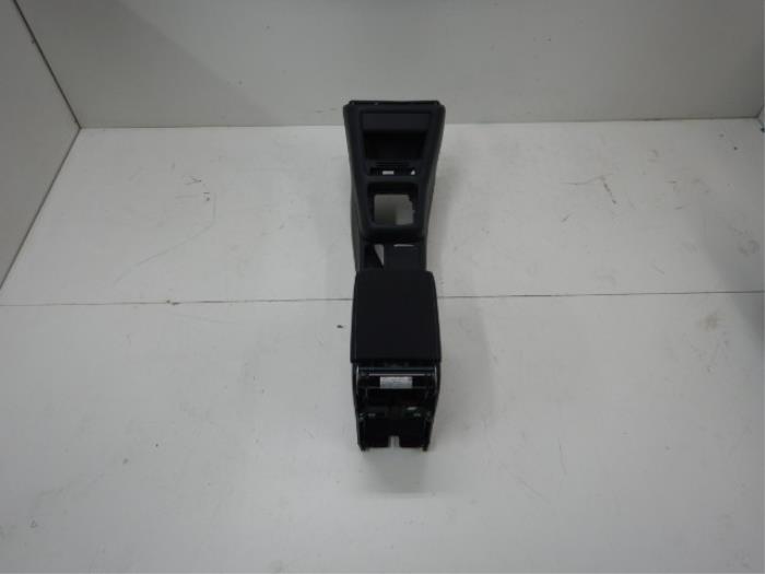 Armleuning Volkswagen Tiguan (22732731)