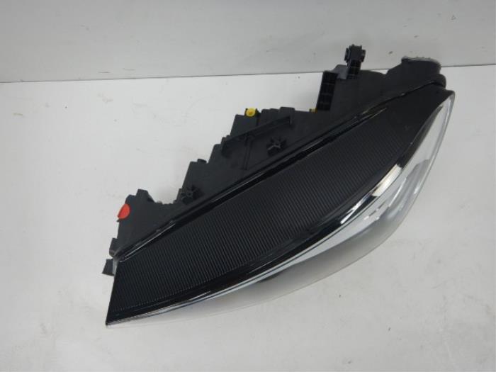 VW ID4 11B LED Koplamp Links