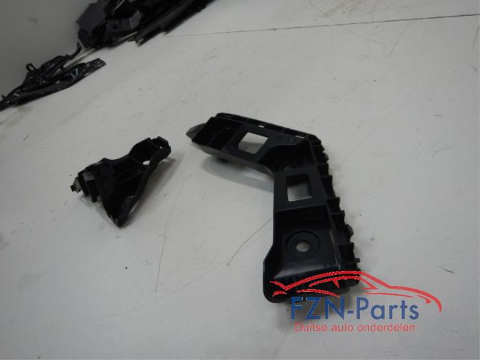 VW Golf 7 Facelift Bumpergeleider Achterzijde Rechterhoek