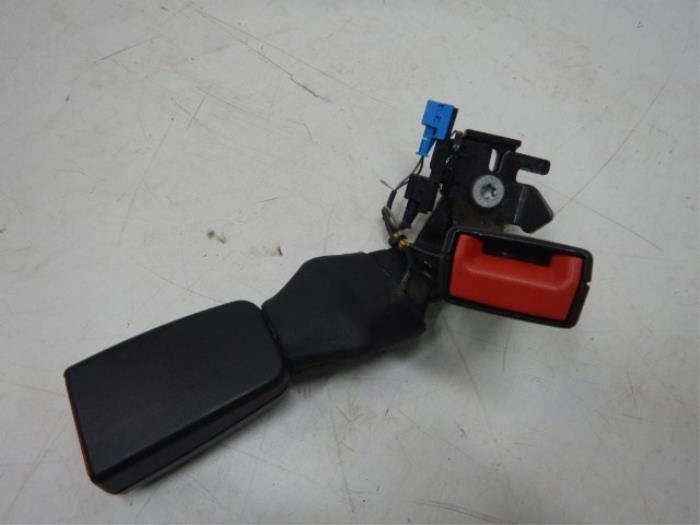 Veiligheidsgordel links-achter Mercedes C-Klasse (22744483)