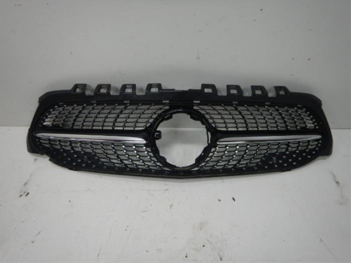 Mercedes-Benz A-Klasse W177 Grille PDC Diamond