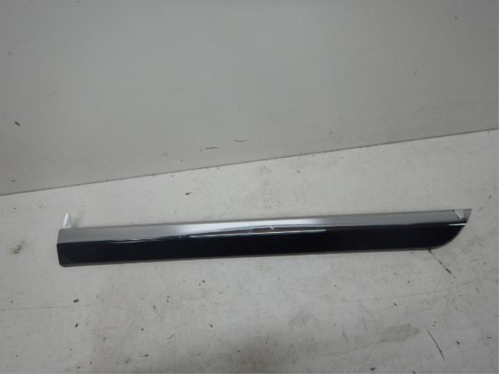 VW Passat B8 Chrome Deurlijst