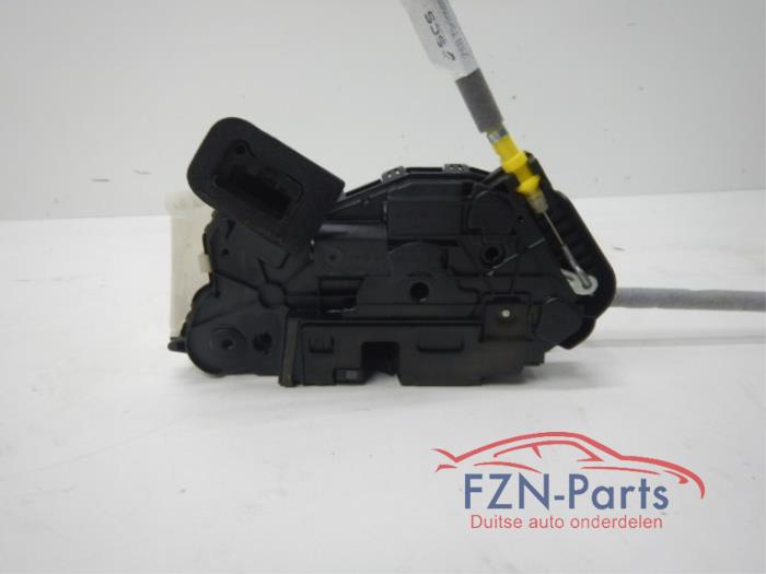 Audi A3 8Y Slotmechaniek Links Achter