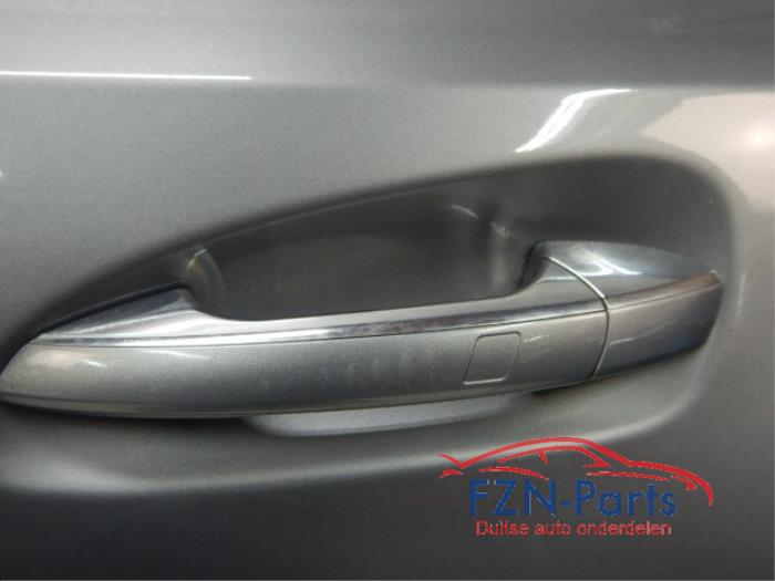 Portier 4Deurs links-achter Mercedes GL-KLASSE (22723659)