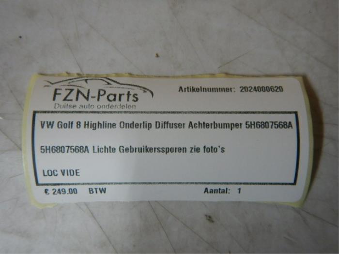 VW Golf 8 Highline Onderlip Diffuser Achterbumper