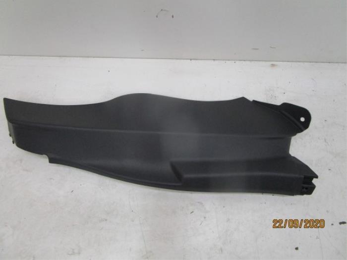 Zijpaneel Bekleding rechts-achter Volkswagen Golf Sportsvan (22742847)