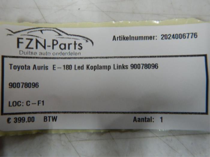 Toyota Auris E-180 LED Koplamp Links