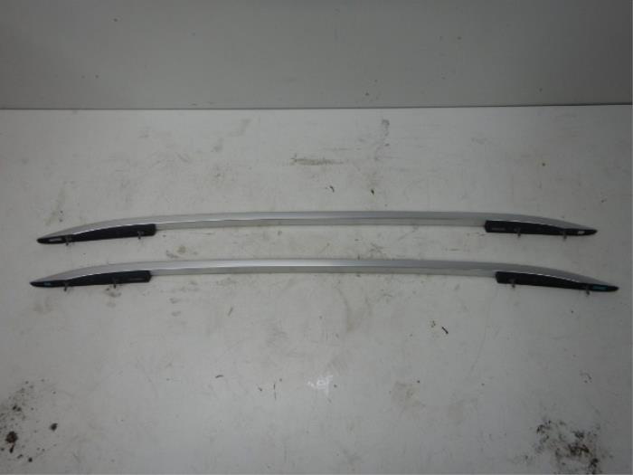 VW Tiguan 5NA Dakdragers Dakrail Mat Chrome