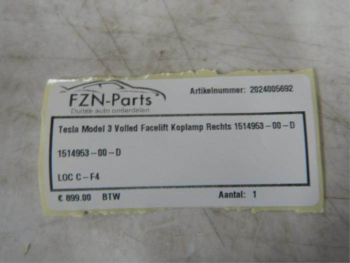 Koplamp links Audi Q4 (22721472)