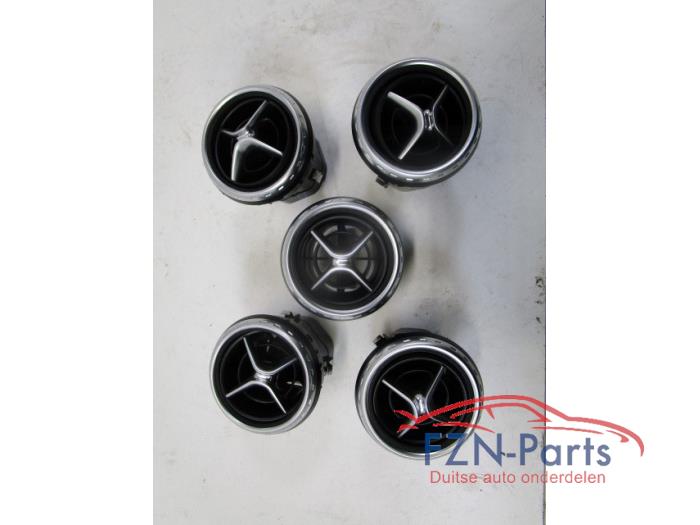 Luchtrooster Dashboard Mercedes GLA (22735942)