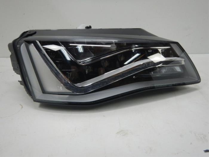 Koplamp rechts Audi A8 (22722966)