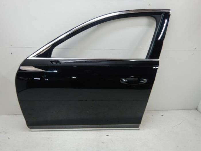 Portier 4Deurs links-voor Audi A8 (22723266)