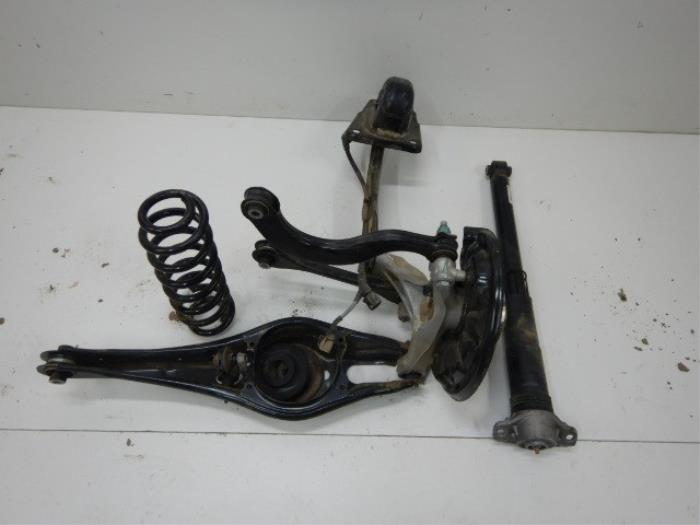 Wielophanging rechts-achter Seat Ateca (22729613)