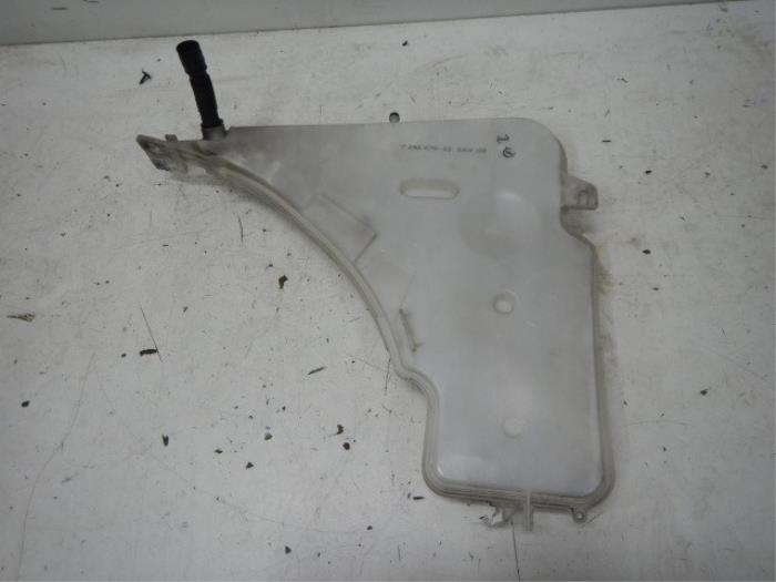 Ruitensproeiertank voor BMW 3-Serie (22738575)