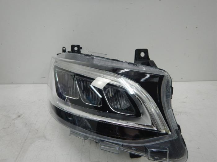 Mercedes-Benz W910 LED High Performance Koplamp Rechts