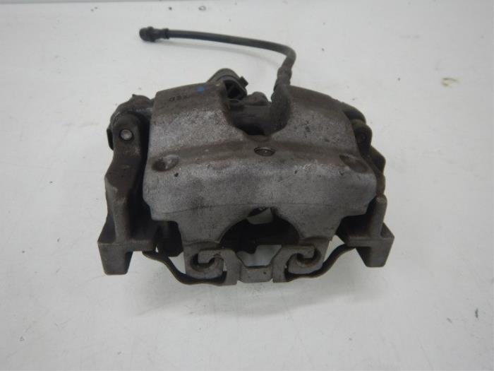 Mercedes-Benz C-Klasse W205 Remklauw Links-Achter