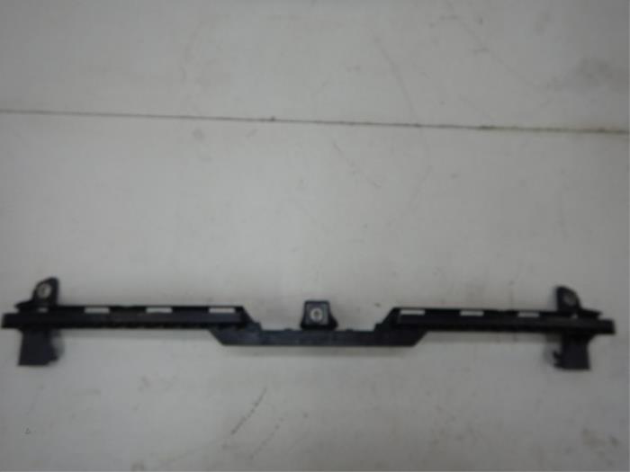 VW Golf 7 Bumpergeleider Voorbumper Midden