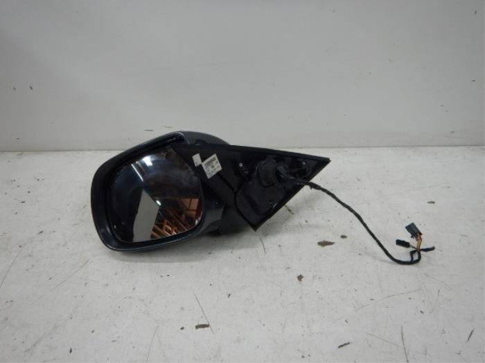 Audi Q5 8R0 Spiegel Links L Side-assist
