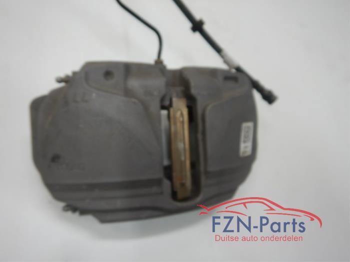 Remklauw (Tang) links-voor Audi A4 (22732279)