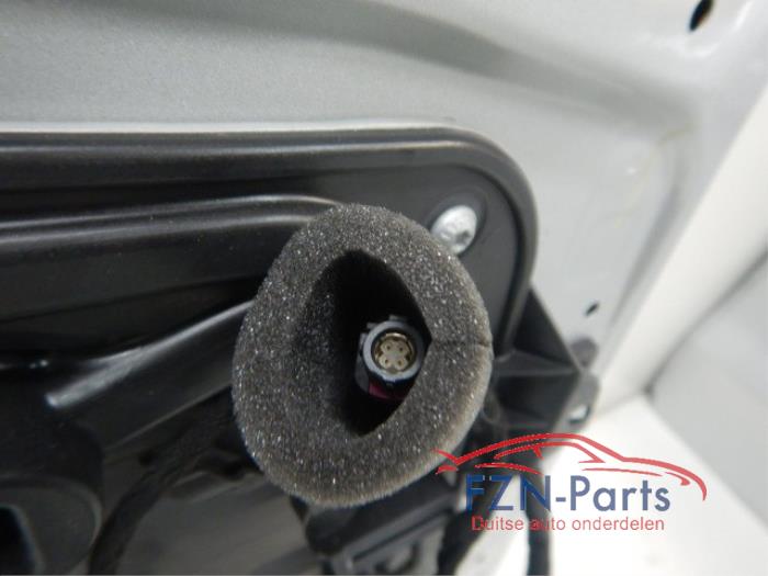 Portier 4Deurs links-voor Mercedes GLS-Klasse (22723275)