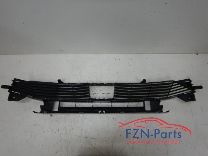 Peugeot 5008 Bumper Grille Adaptieve Cruise Control