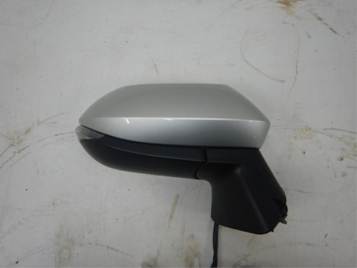 Toyota Corolla XII Spiegel Inklapbaar Rechts R Side-assist