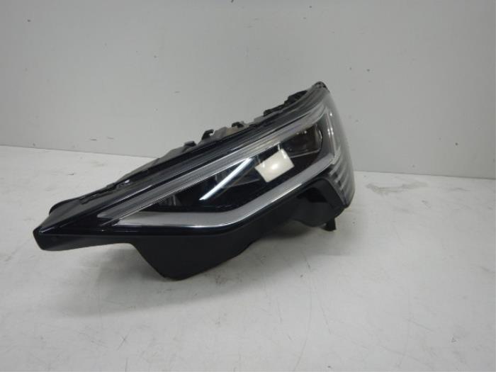 Audi E-Tron 4KE Volled Koplamp Links
