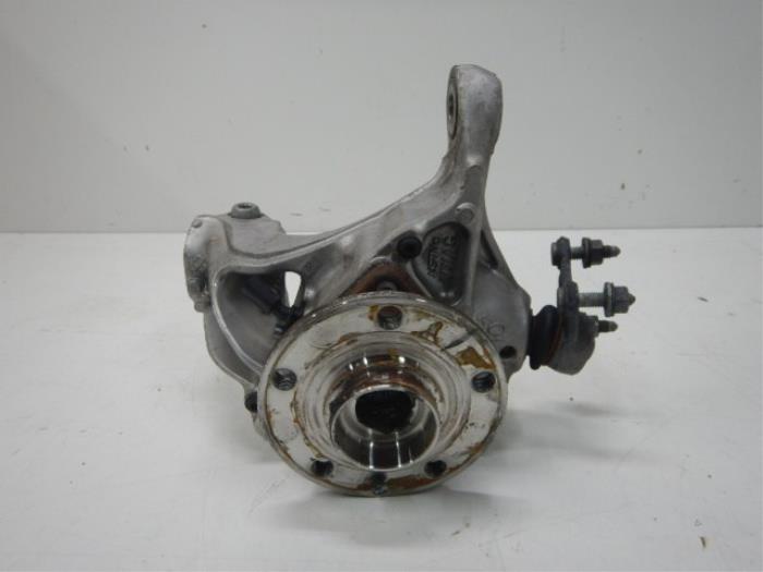 VW Tiguan R 5NA Fusee Wiellagerhuis Links