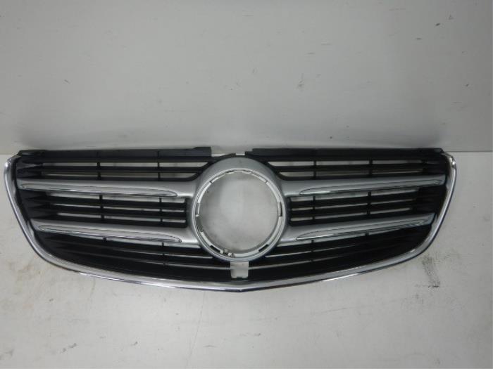 Grille Mercedes Vito (22726769)