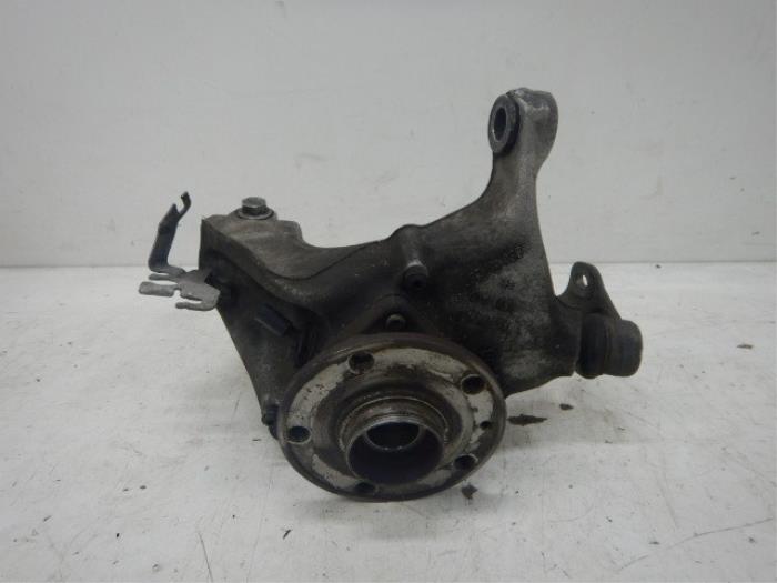 Fusee links-voor Audi TT (22729844)