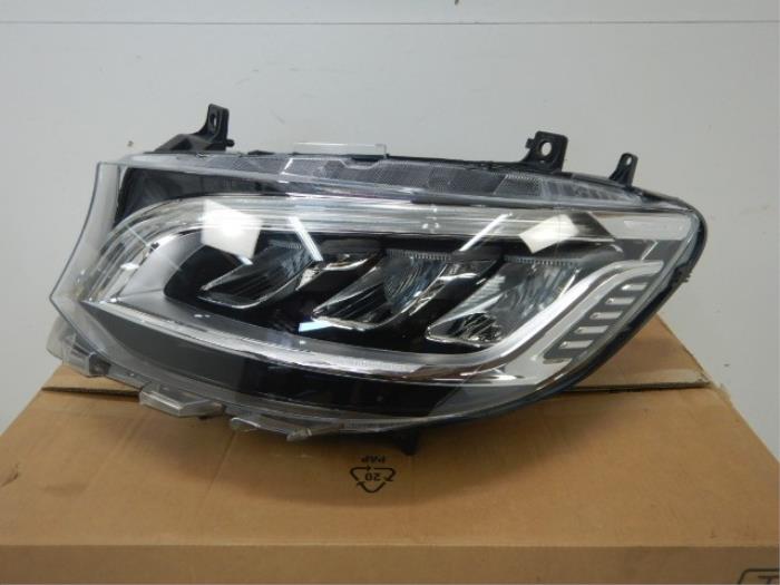 Koplamp links Mercedes Sprinter (22721421)