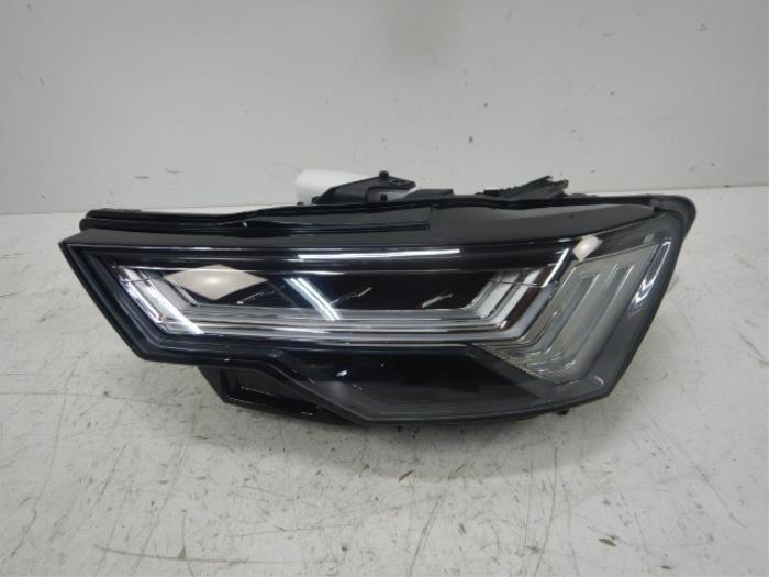 Audi A6 4K Koplamp Matrix-LED Links