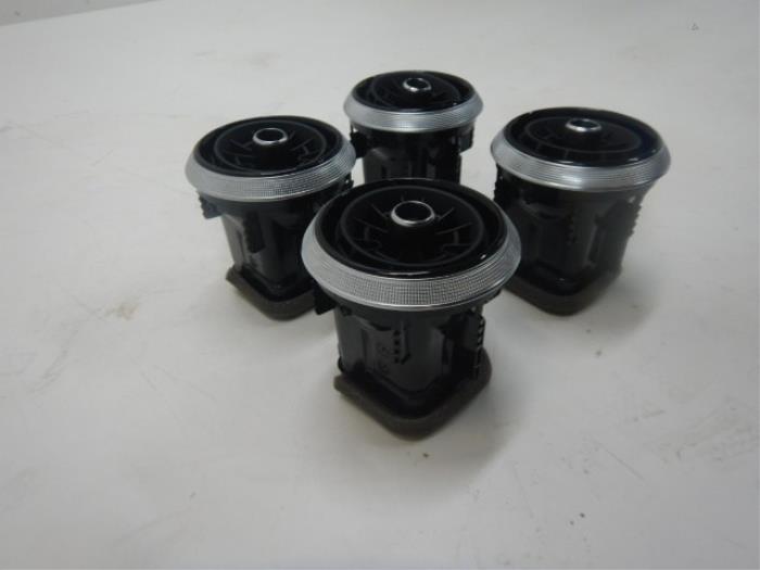 Luchtrooster Dashboard Audi A3 (22735843)