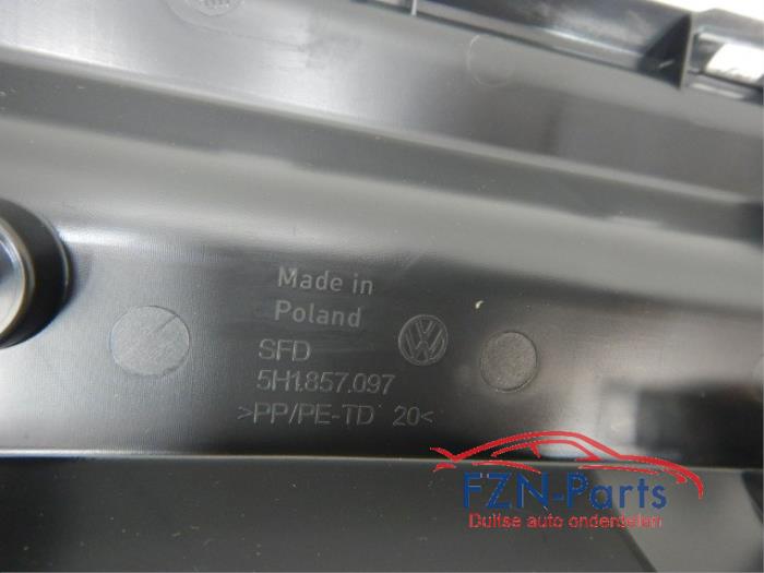 VW Golf 8 Dashboard Kast Zonder slot
