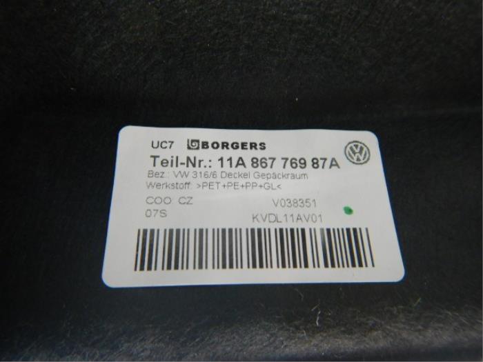 VW ID4 11A Hoedenplank