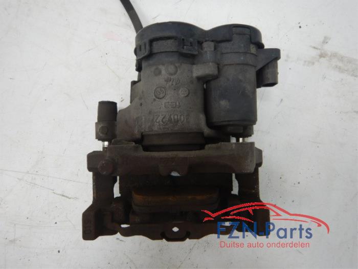 Mercedes-Benz C-Klasse W205 Remklauw Links-Achter