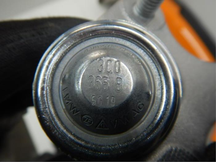 VW Golf 7 Fuseekogel Draagarm Wielophanging Links