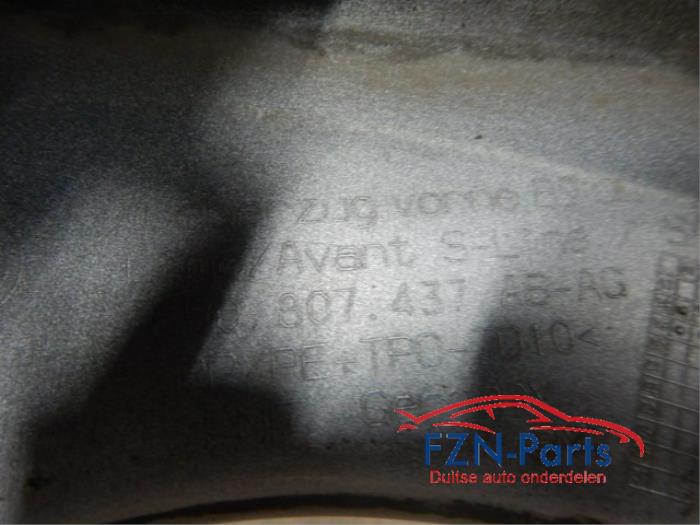 Audi A4 S4 8W S-Line Voorbumper KLS 6PDC