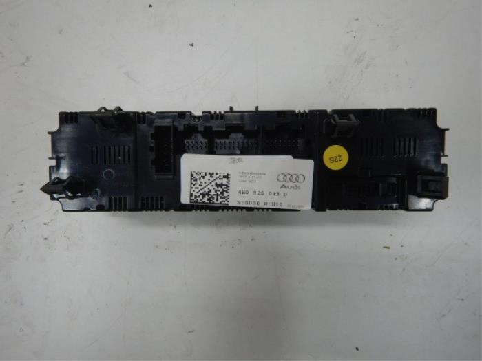 Kachel Bedieningspaneel Audi A8 (22736324)