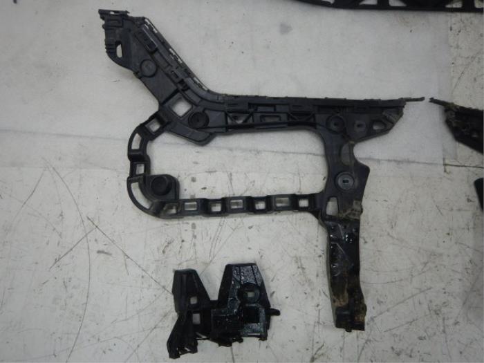 Diversen Volkswagen Passat (22744535)