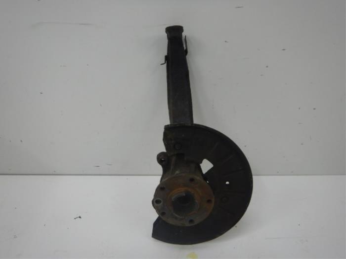 Fusee links-voor Audi Q7 (22729841)