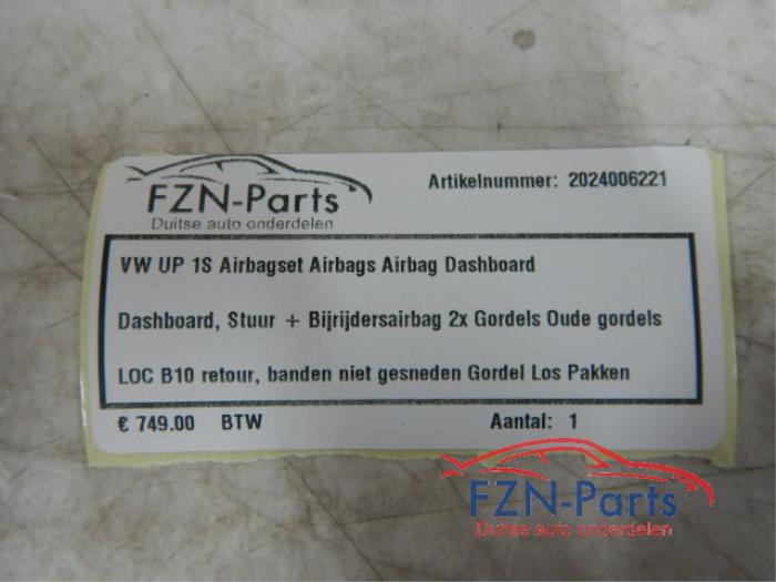 VW UP! Airbagset airbag dashboard Dashboard licht beschadigdStuurairbagBijrijdersairbag2x gordel oude gordels retour banden niet snijden Gordels los pakkenAirbag airbags set compleet