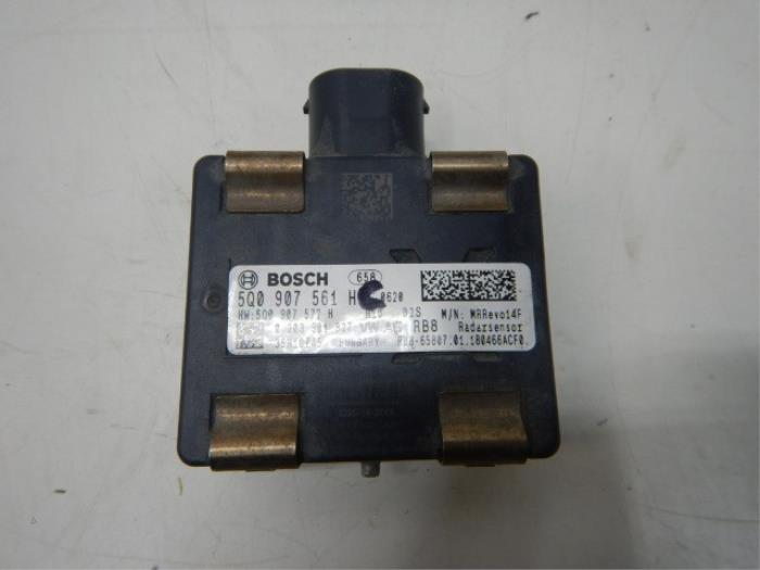 Radar sensor Volkswagen Golf (22745487)