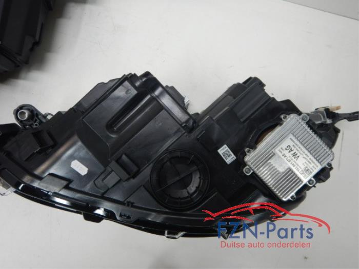 VW Golf 8 IQ LED Koplampen set Set Chrome L + R