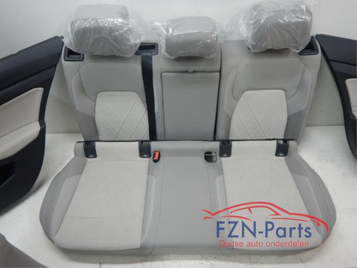Bekleding Set (compleet) Volkswagen Golf (22738493)