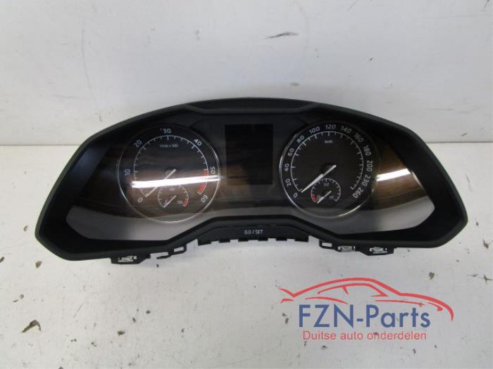 Kilometerteller KM Skoda Superb (22735302)