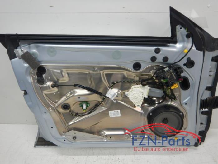Portier 4Deurs links-voor Mercedes CLS-Klasse (22723277)