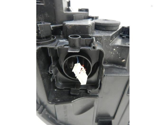 VW Golf 8 LED Koplamp Links L
